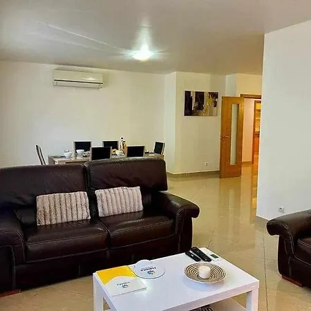 Mar E Sol By - T3 , Wi-fi E Estacionamento Quarteira