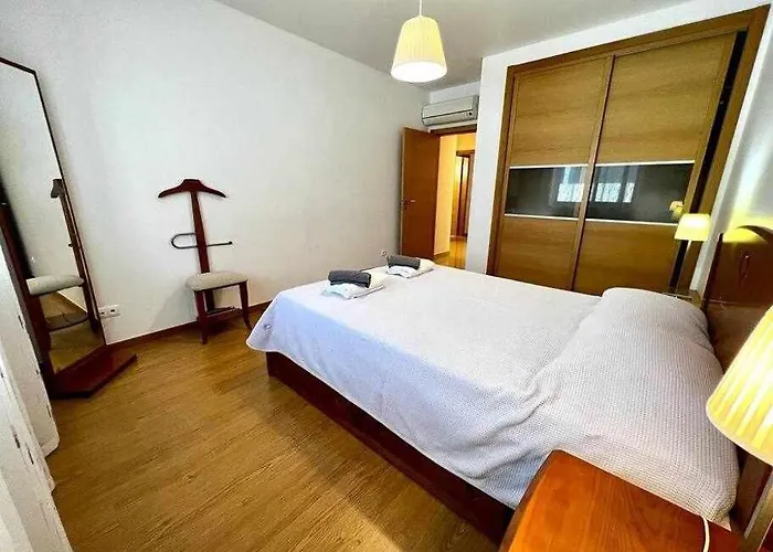 Apartment Mar E Sol By - T3 , Wi-fi E Estacionamento *